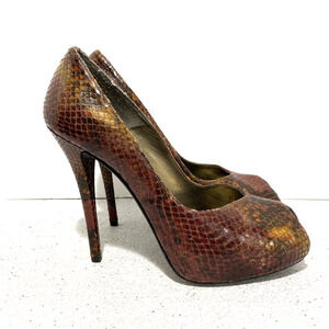 Stuart Weitzman 'Victoria' Python high heel platform peep toe pump shoes 9M $415